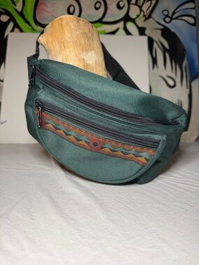 Authentic Cross Trekkers Vintage Forest Green Fanny Pack with Aztec print accent